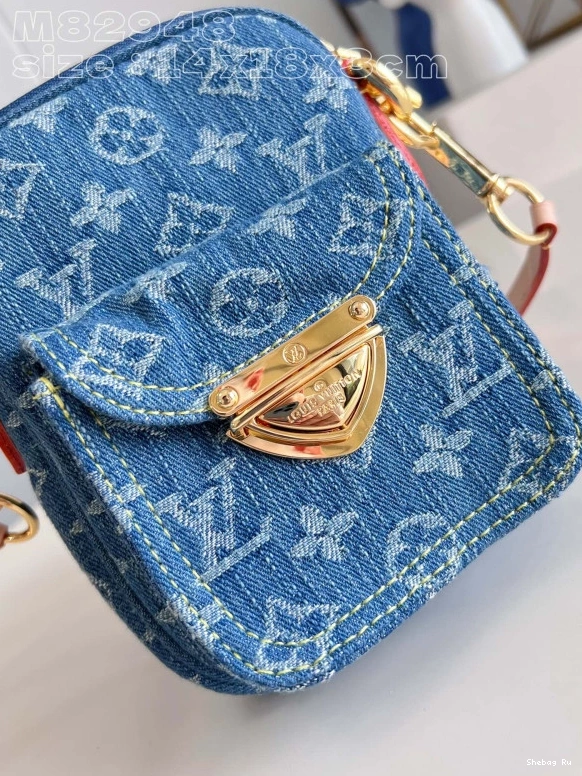 Pochette Fairfax VUITTON LOUIS 0716